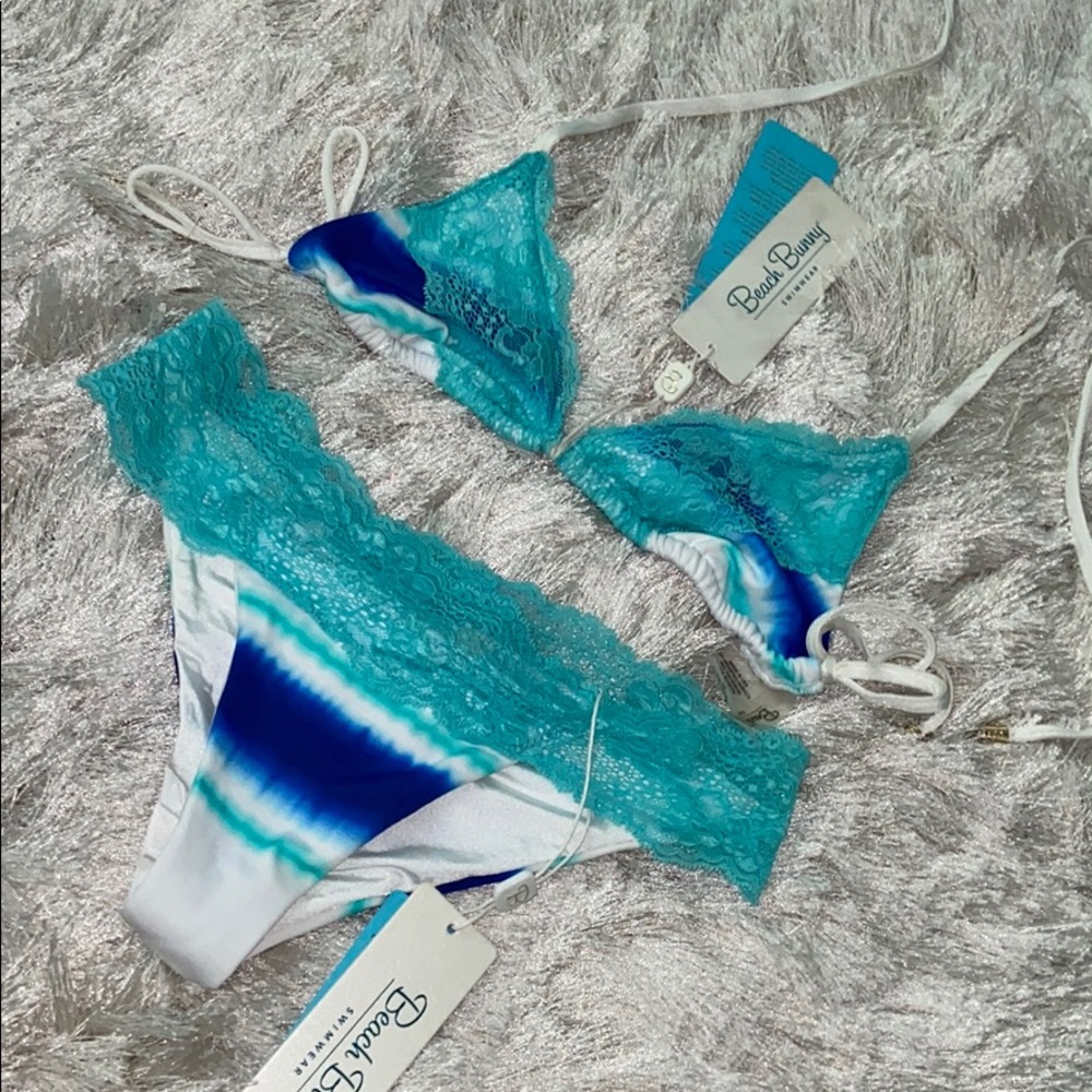 Lady lace tie dye bikini from beach bunny